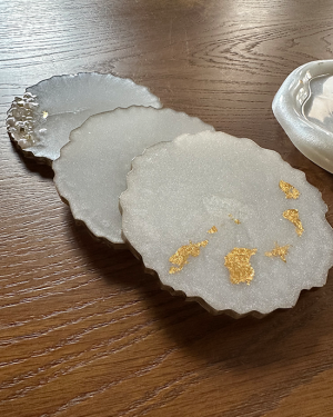 Διακοσμητικά Σουβέρ με Ανάγλυφη Περίμετρο