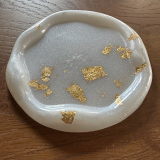 enthymion-resin-diakosmitikos-oval-diskos