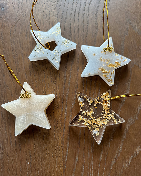 Χειροποίητα Χριστουγεννιάτικα Στολίδια από Υγρό Γυαλί